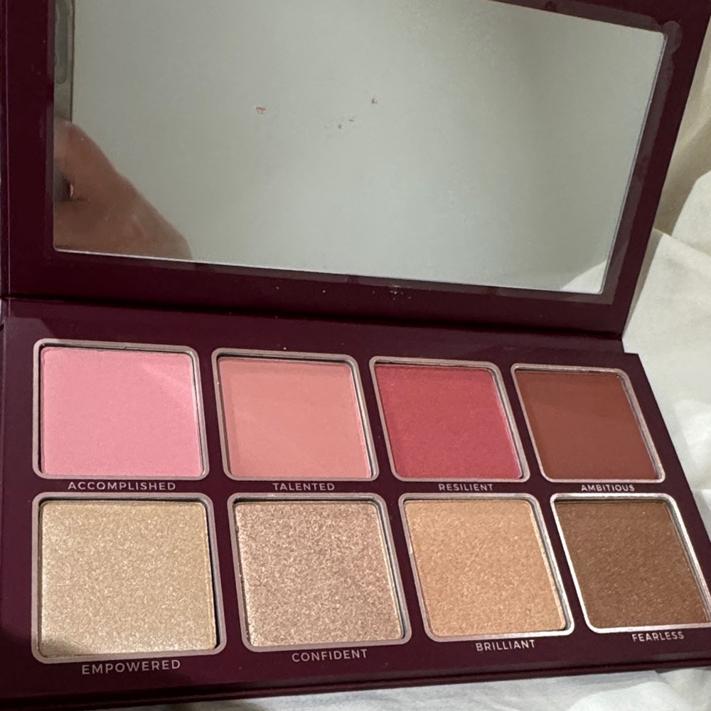Blinc Glow Getter Face Palette
